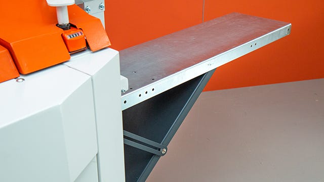 Infeed and outfeed tables